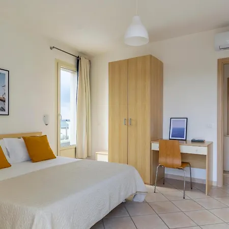 Lägenhetshotell Solar 4*