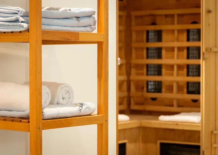 Solar Aparthotel Torre Ovo